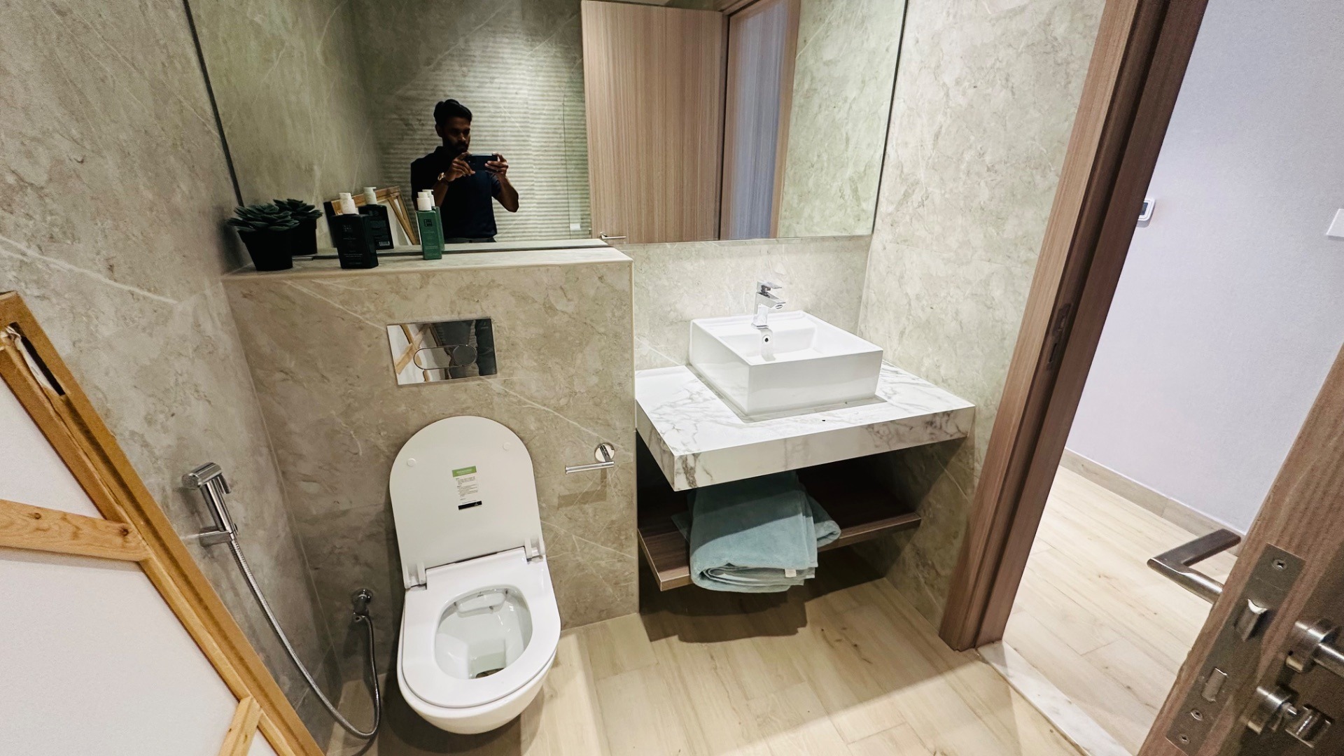 Office fit out cost in Dubai: what drives your price