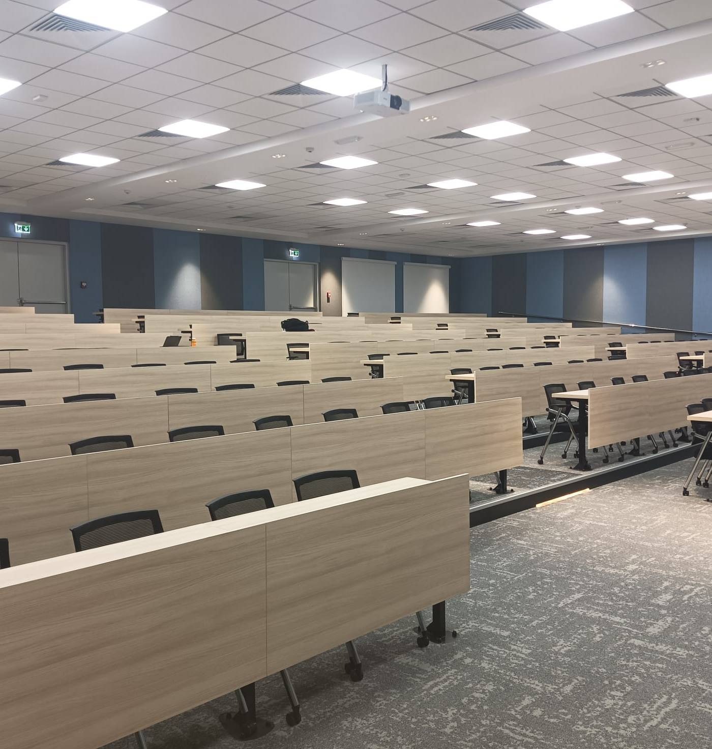 Tiered training hall — commercial fit-out by Noor Al Sundus Contracting, Dubai