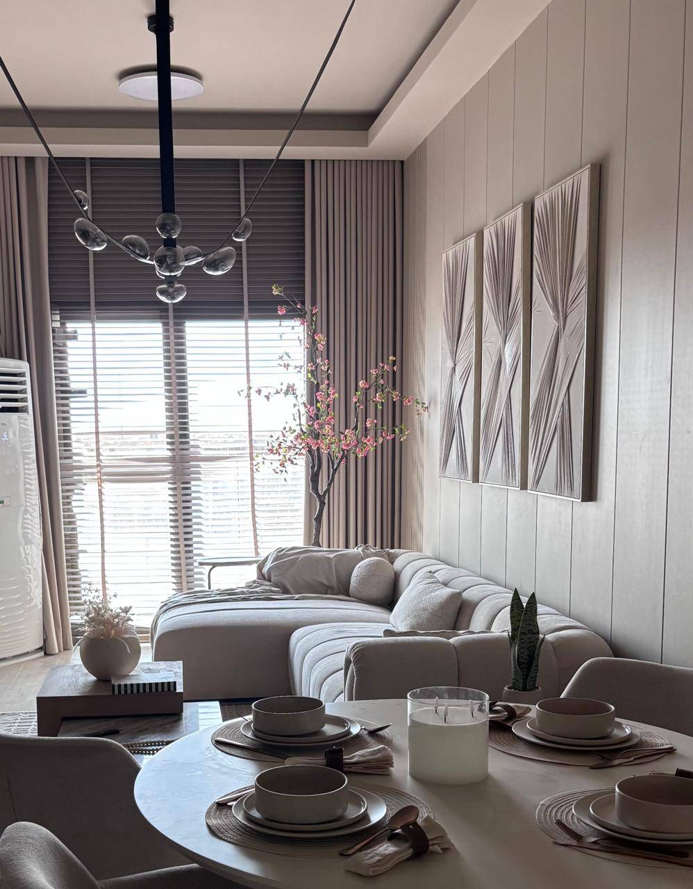 Open-plan living and dining fitted out by Lacasa Line in Dubai
