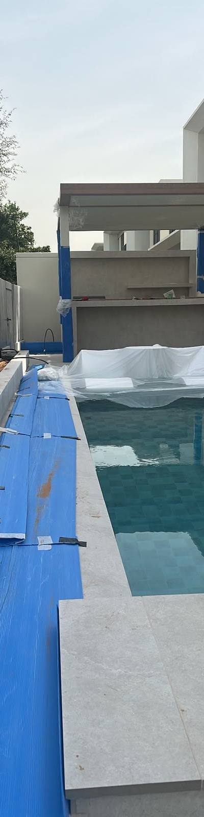 Swimming pool construction company Dubai: a buyer's guide